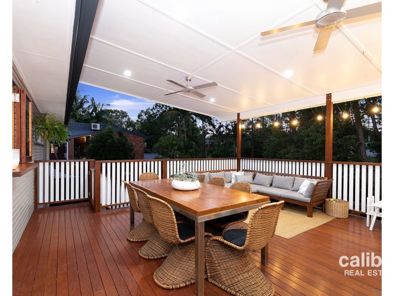 11 Nyora Street, Everton Hills QLD 4053