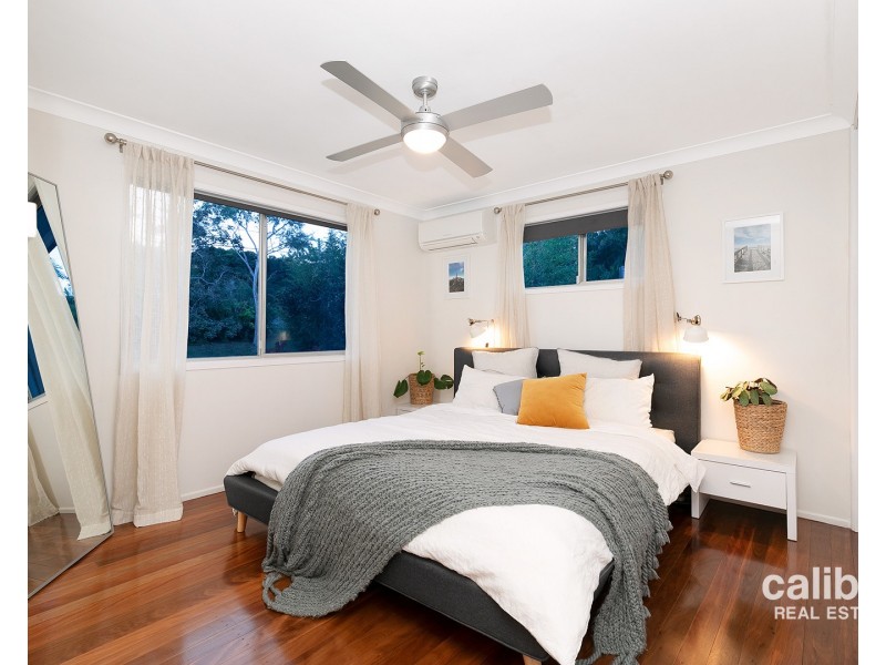 11 Nyora Street, Everton Hills QLD 4053