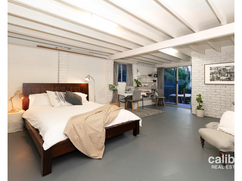 11 Nyora Street, Everton Hills QLD 4053