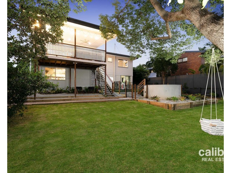 11 Nyora Street, Everton Hills QLD 4053