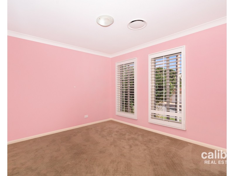 19 Pender Street, The Gap QLD 4061