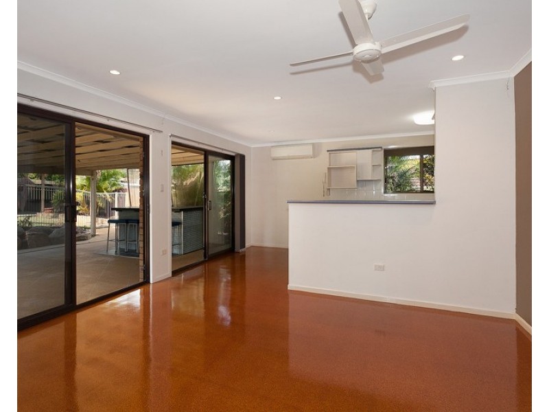11 Acacia Place, Camira QLD 4300