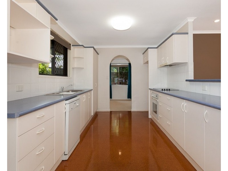 11 Acacia Place, Camira QLD 4300