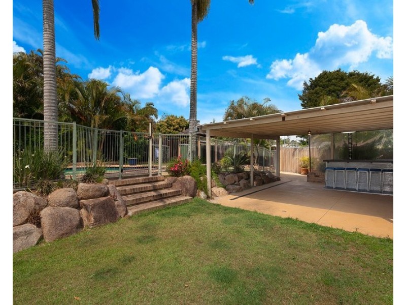 11 Acacia Place, Camira QLD 4300