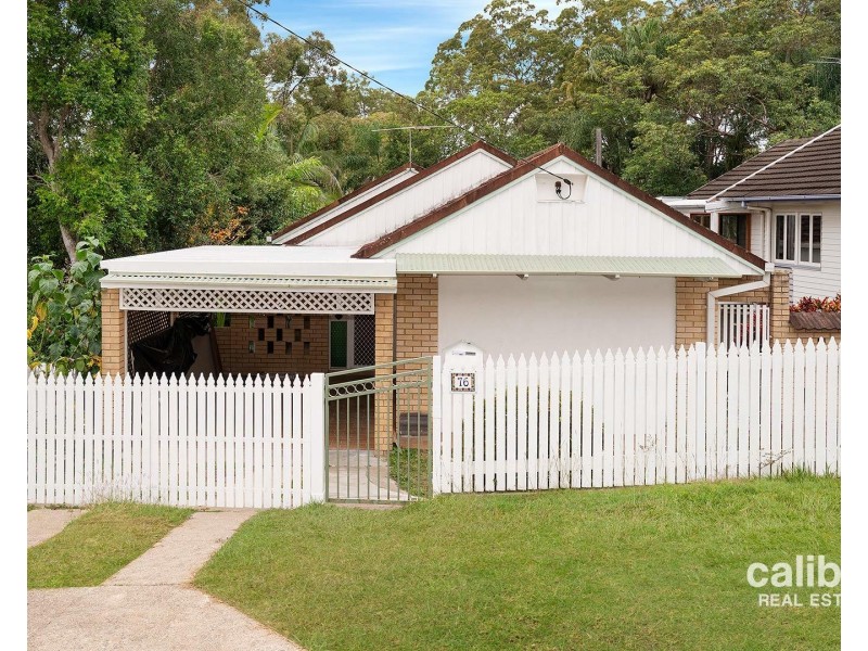 76 Carey Street, Bardon QLD 4065
