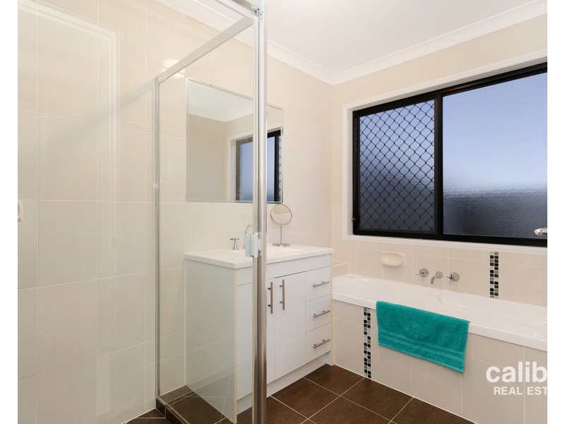 162 Beaufort Crescent, Moggill QLD 4070