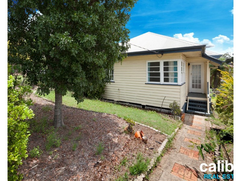 10 Berpi Street, Stafford QLD 4053