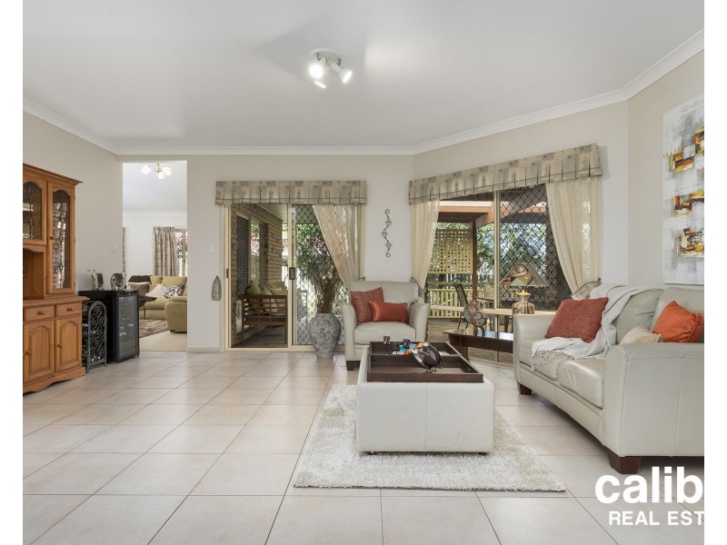 36 Gleneagles Crescent, Albany Creek QLD 4035