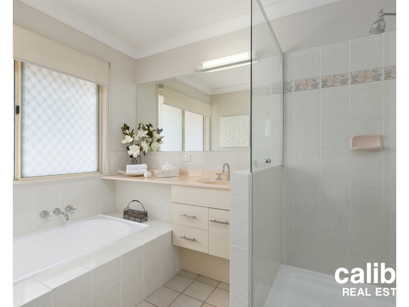 36 Gleneagles Crescent, Albany Creek QLD 4035