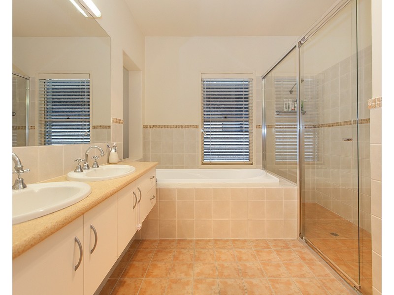 101 Coventry Street, Hawthorne QLD 4171