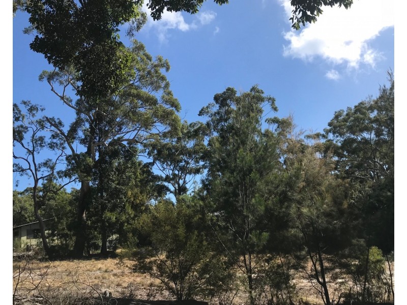 Lot 8, Kingfisher Bay, Fraser Island QLD 4581