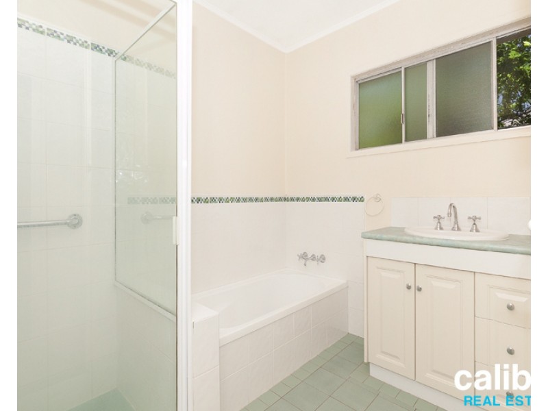 14 Mirrabooka Road, Ashgrove QLD 4060