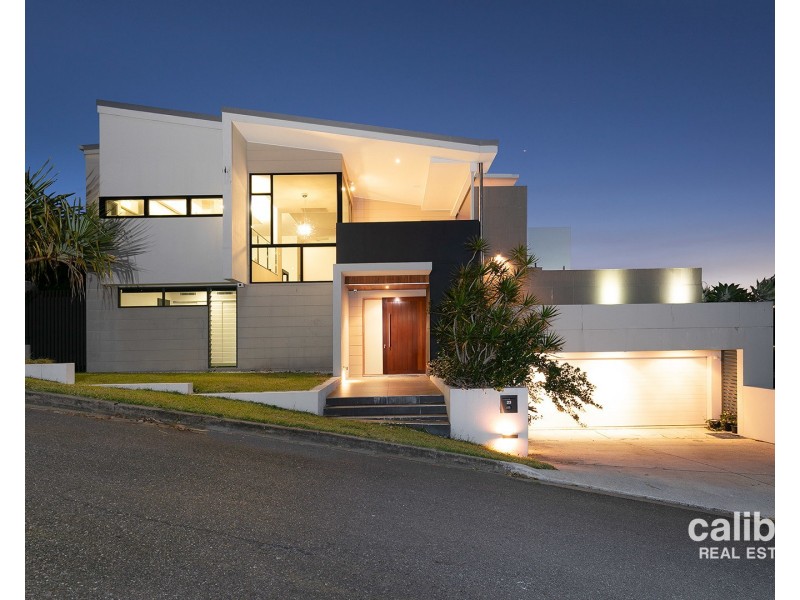 23 Churchward Street, Greenslopes QLD 4120