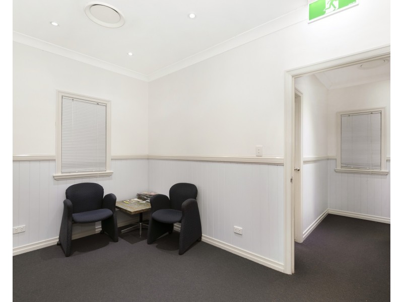 148 Arthur Terrace, Red Hill QLD 4059