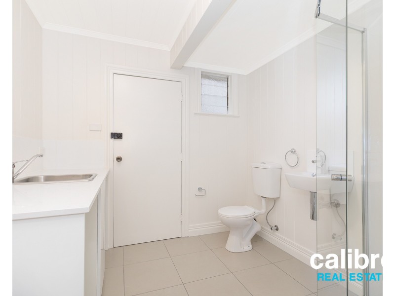 15 Zig Zag Street, Red Hill QLD 4059