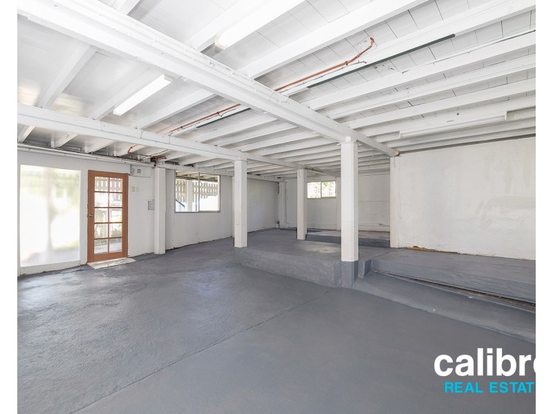 38 Cecil Road, Bardon QLD 4065