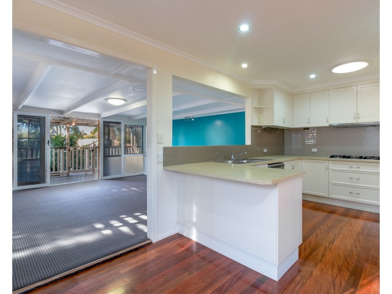 6 Dalloon Street, Boondall QLD 4034