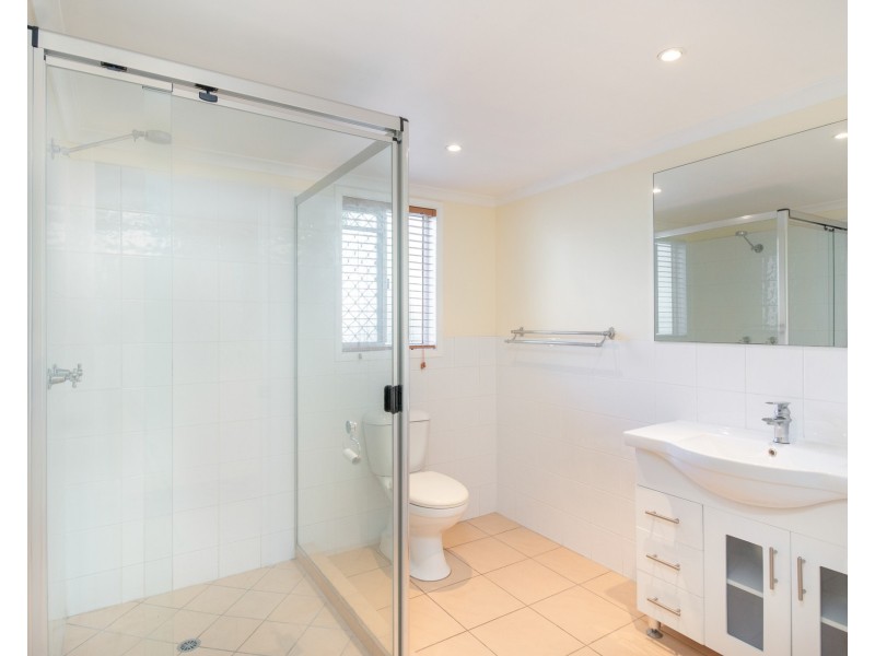 6 Dalloon Street, Boondall QLD 4034