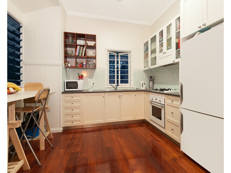 22 Quinn Street, Toowong QLD 4066