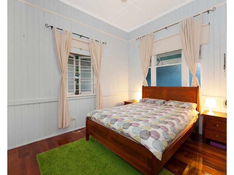 22 Quinn Street, Toowong QLD 4066