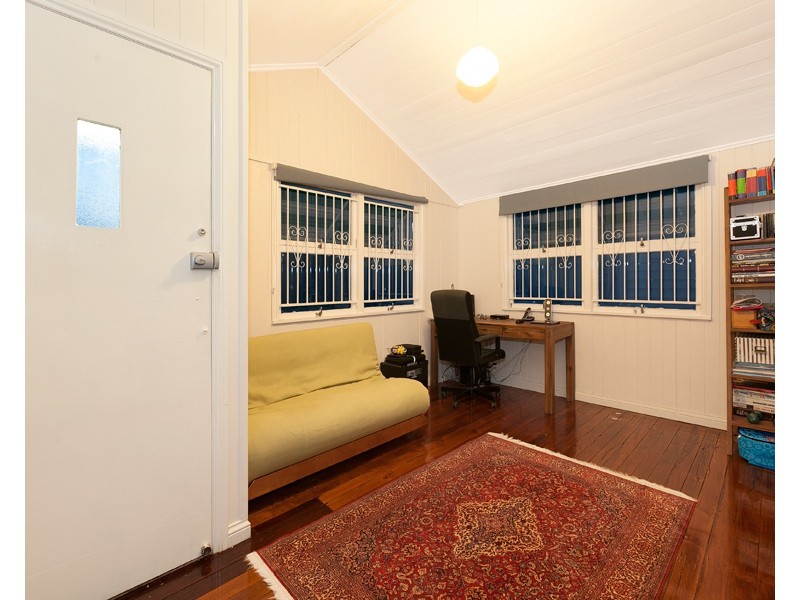 22 Quinn Street, Toowong QLD 4066