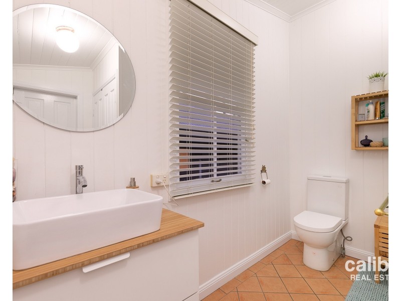 6 Cross Street, Red Hill QLD 4059