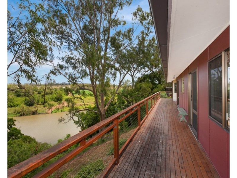 4 Jingara Court, Karana Downs QLD 4306
