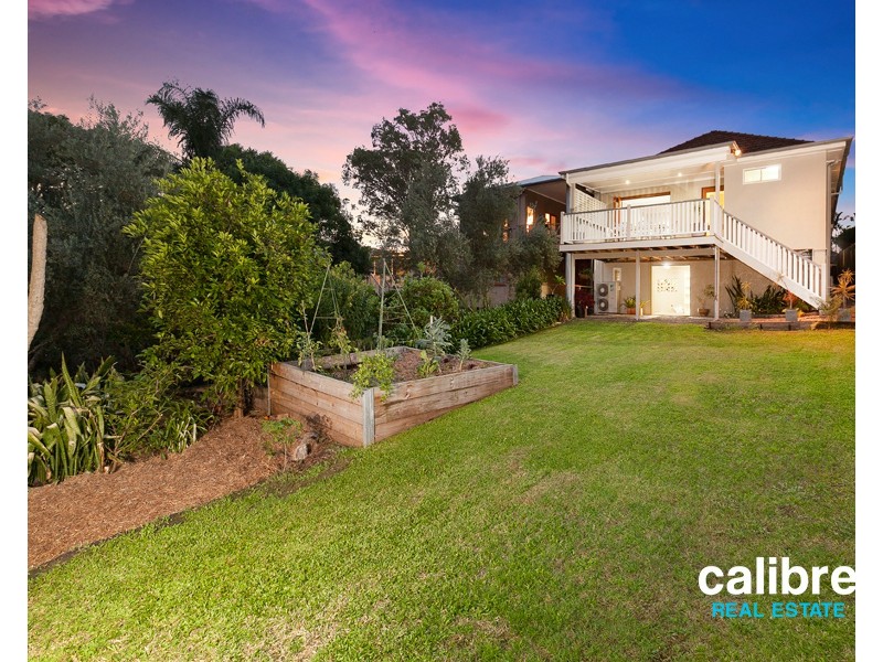 91 Lewin Street, Bardon QLD 4065