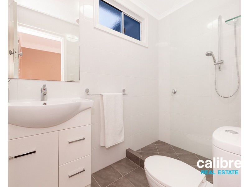 91 Lewin Street, Bardon QLD 4065