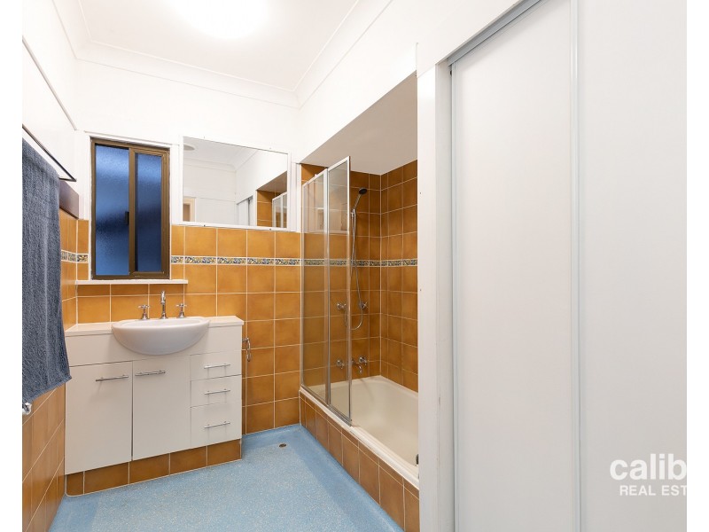 12 Thomas Street, Red Hill QLD 4059