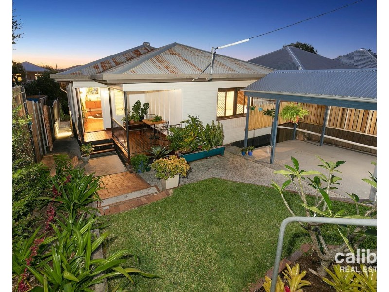 12 Thomas Street, Red Hill QLD 4059