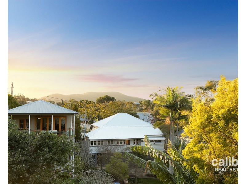 12 Thomas Street, Red Hill QLD 4059