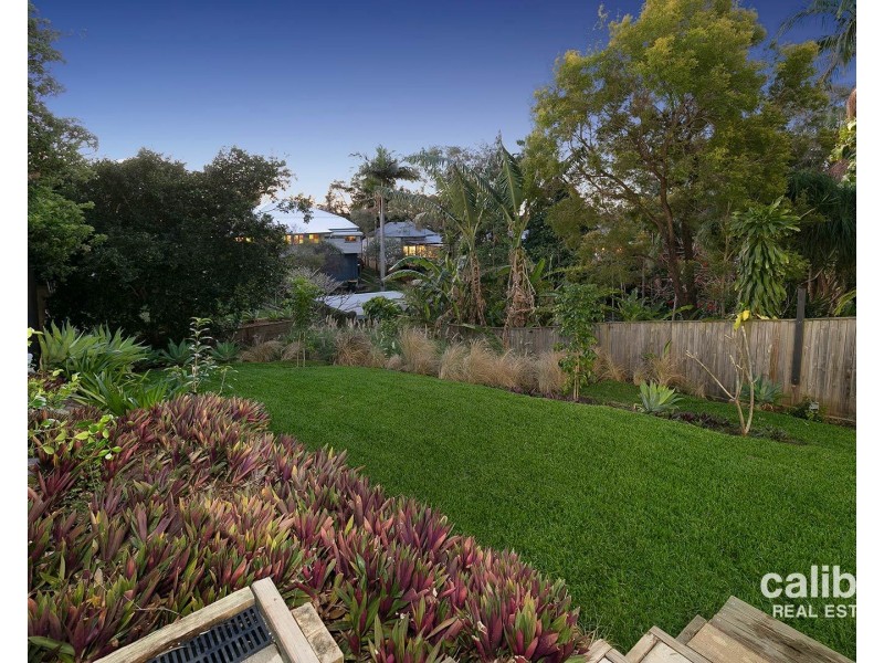 12 Thomas Street, Red Hill QLD 4059