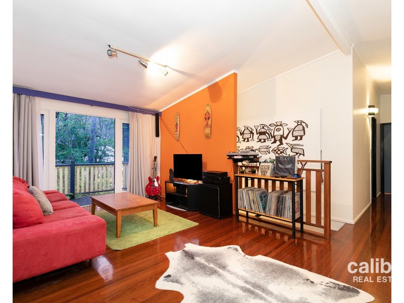 11 Hawick Street, Ashgrove QLD 4060
