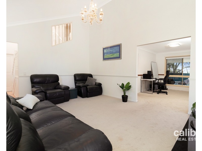 42 Melaleuca Crescent, Rothwell QLD 4022