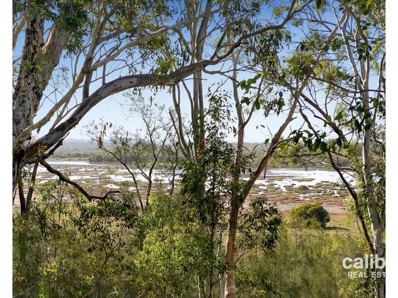42 Melaleuca Crescent, Rothwell QLD 4022