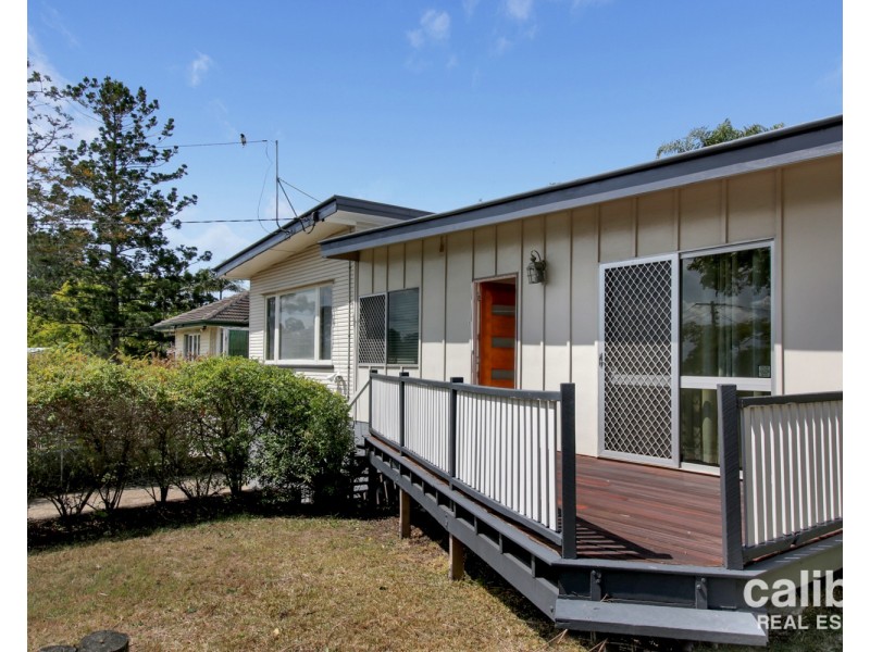 25 Farrant Street, Stafford Heights QLD 4053