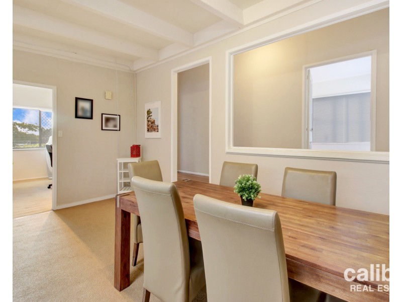 25 Farrant Street, Stafford Heights QLD 4053