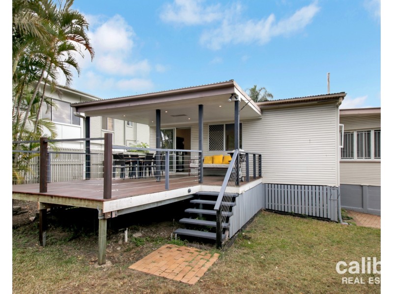 25 Farrant Street, Stafford Heights QLD 4053