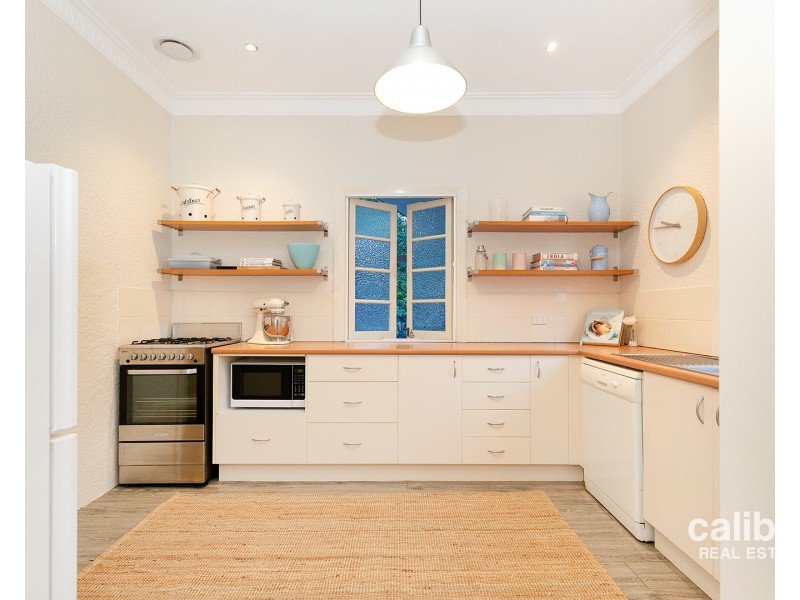 51 Heliopolis Parade, Mitchelton QLD 4053