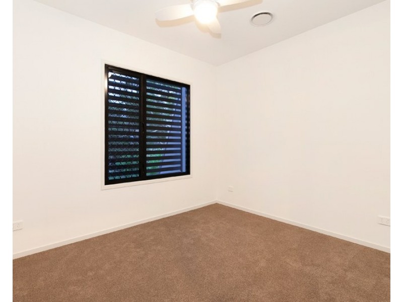1/23 Albert Street, Woolloongabba QLD 4102