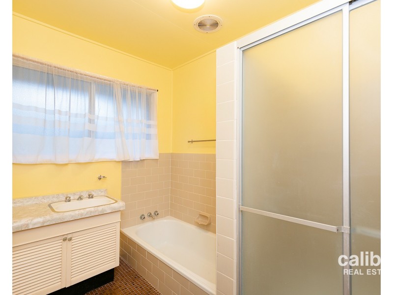 5 Sassafras Street, The Gap QLD 4061
