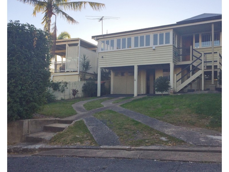 13 York Parade, Spring Hill QLD 4000