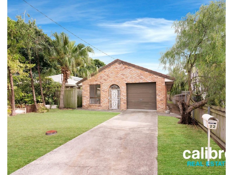 22 Landsdowne Street, Coorparoo QLD 4151