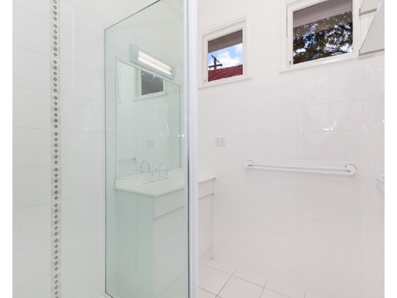 37 White Street, Wavell Heights QLD 4012