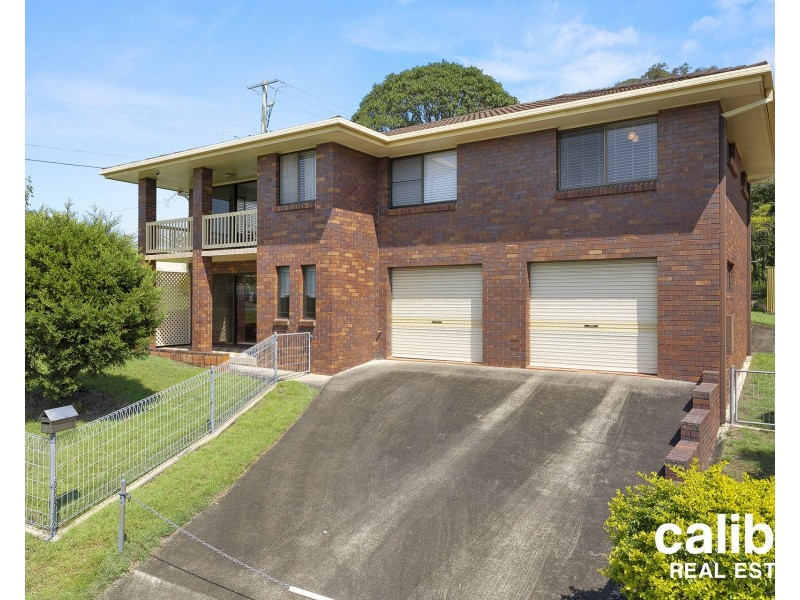 2 Ballinderry Street, Everton Park QLD 4053