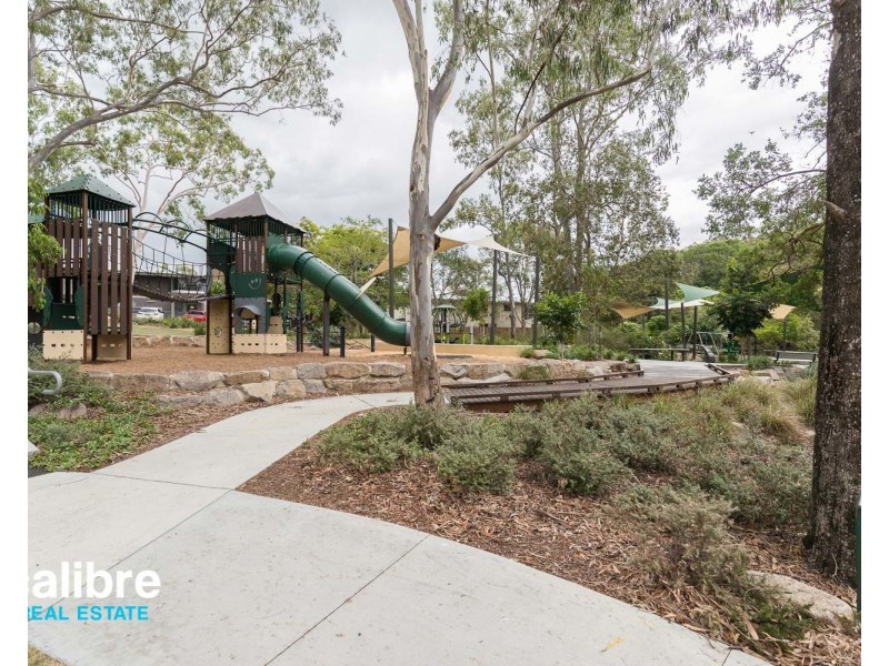 6A Romea Street, The Gap QLD 4061