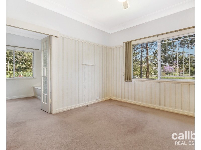 9 Moola Road, Ashgrove QLD 4060