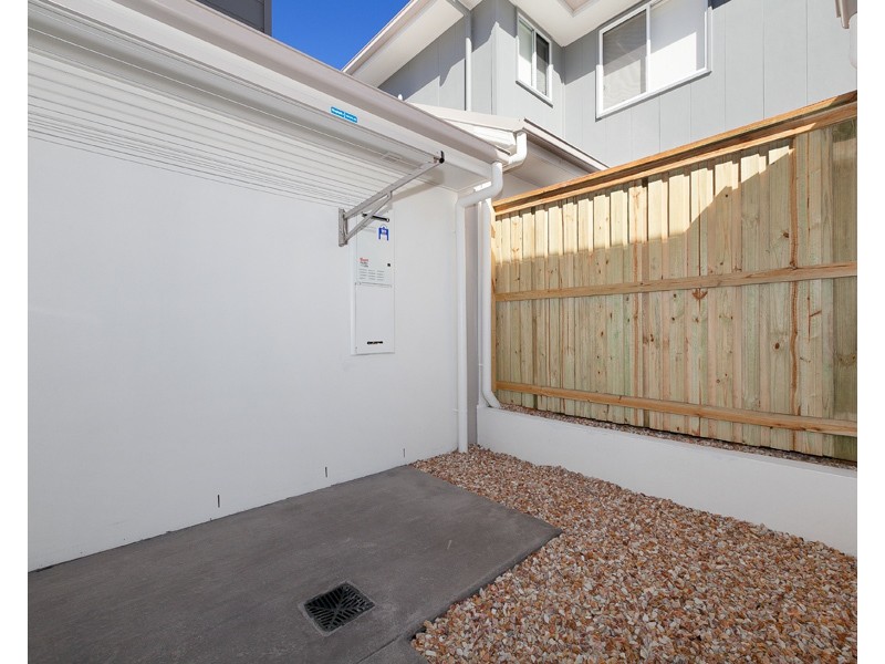 32 Parklands Drive, Springfield Lakes QLD 4300