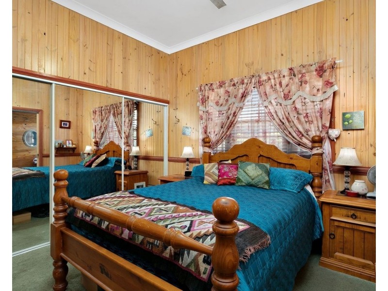 92 Landsboro Avenue, Boondall QLD 4034